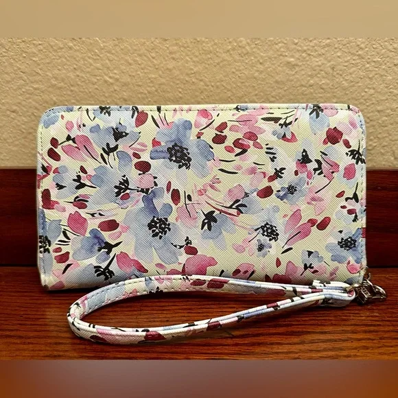 Steve Madden Floral Zip Around Wristlet Wallet - Picture 5 of 9
